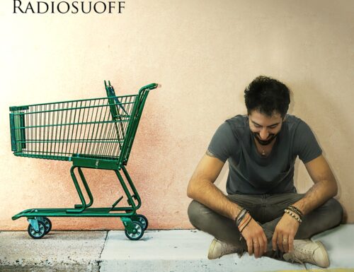 RADIOSUOFF presenta il nuovo singolo “Amore discount”
